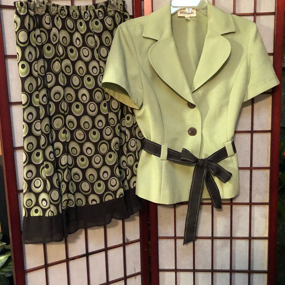 Studio Two Piece Set